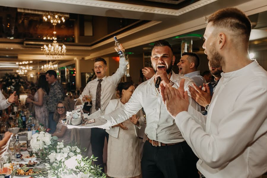 Fotógrafo de casamento Paweł Borkowski (pawelborkowski). Foto de 22 de março 2022