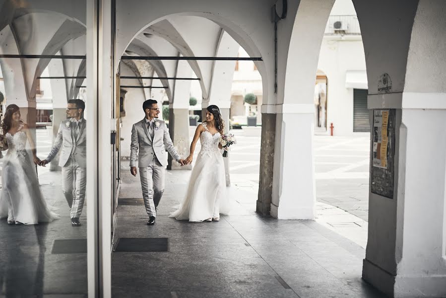 Fotografo di matrimoni Alberto Chiggiato (albertochiggiato). Foto del 3 gennaio 2019