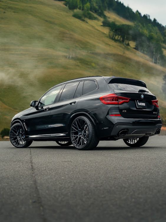 T&T FORGED さんが投稿したホイール交換・BMW・X3・BMW X3・ttforgedに関するカスタム事例の投稿画像2枚目