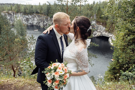 Fotógrafo de casamento Sergey Slesarchuk (svs-svs). Foto de 29 de julho 2020