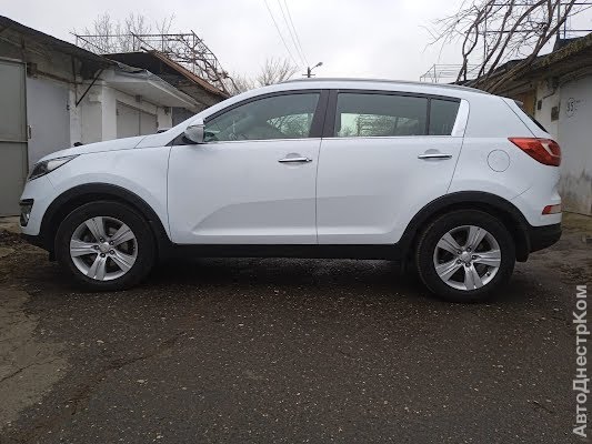 продам авто Kia Sportage Sportage III фото 3