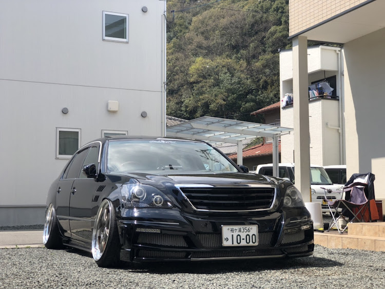 セルシオの洗車・30セルシオに関するカスタム事例の投稿画像2枚目
