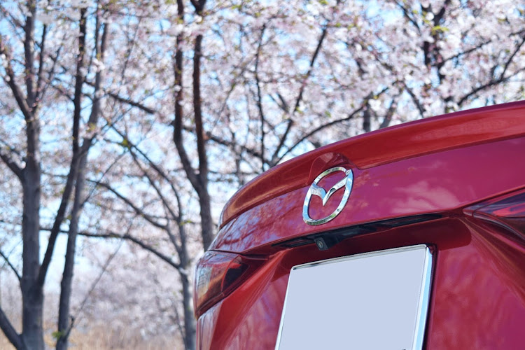 アクセラの桜と愛車・桜・玉島ハーバーアイランド・種松山に関するカスタム事例の投稿画像4枚目