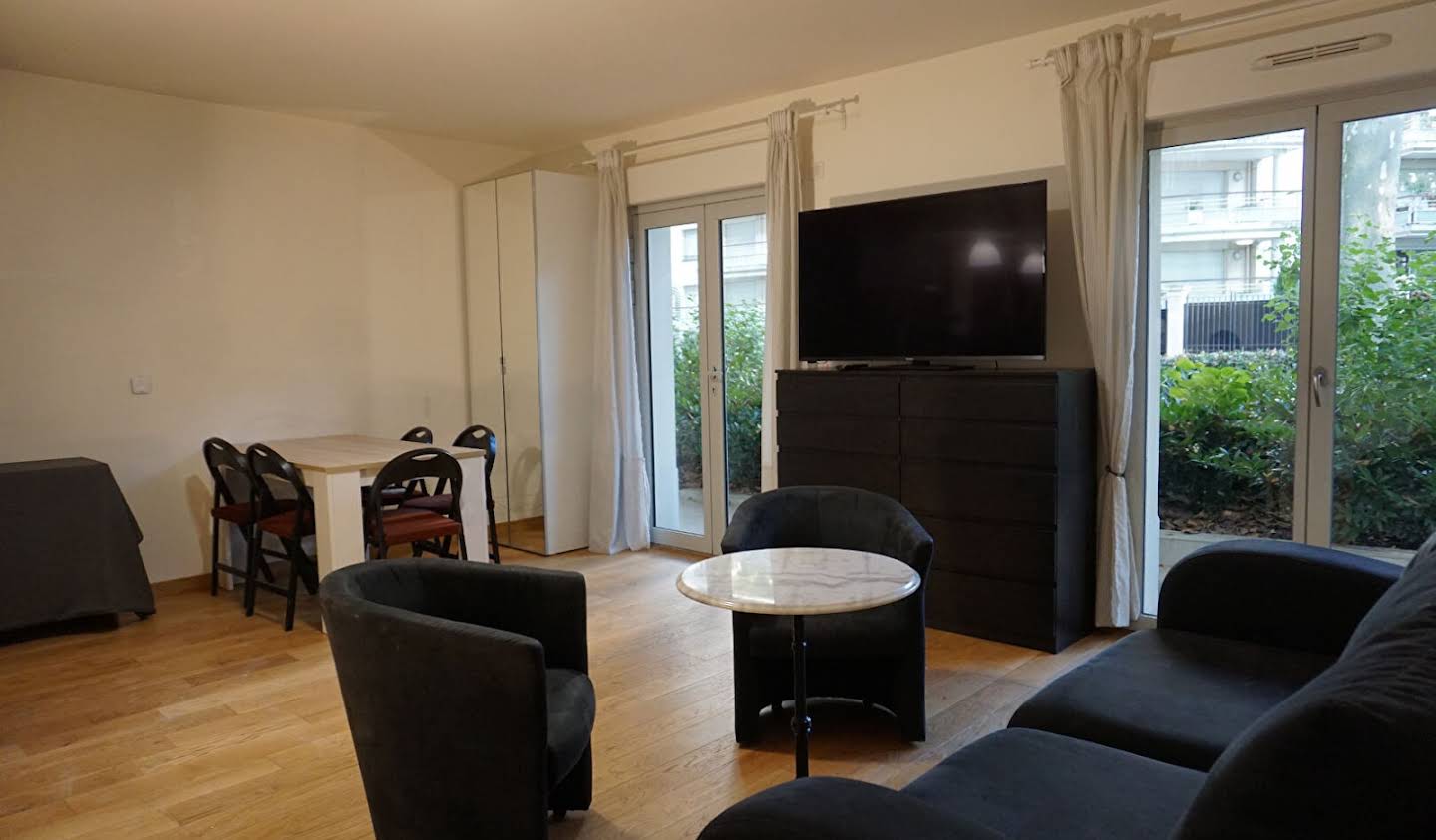 Apartment Neuilly-sur-Seine