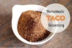 Homemade Taco Seasoning Recipe was pinched from <a href="http://wholenewmom.com/whole-new-budget/homemade-taco-seasoning/" target="_blank">wholenewmom.com.</a>