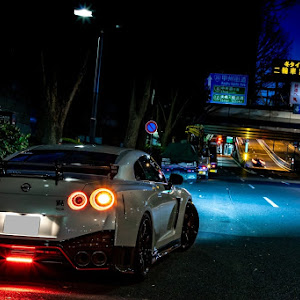 NISSAN GT-R R35