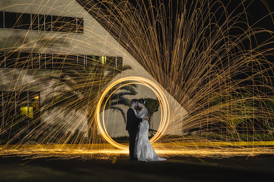 Fotógrafo de casamento Carlos Peinado (peinado). Foto de 14 de março 2016