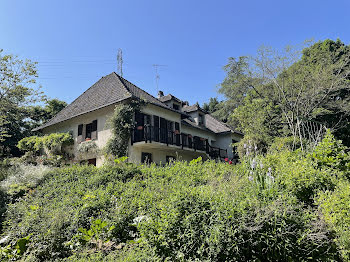 maison à Saint-Léonard-de-Noblat (87)