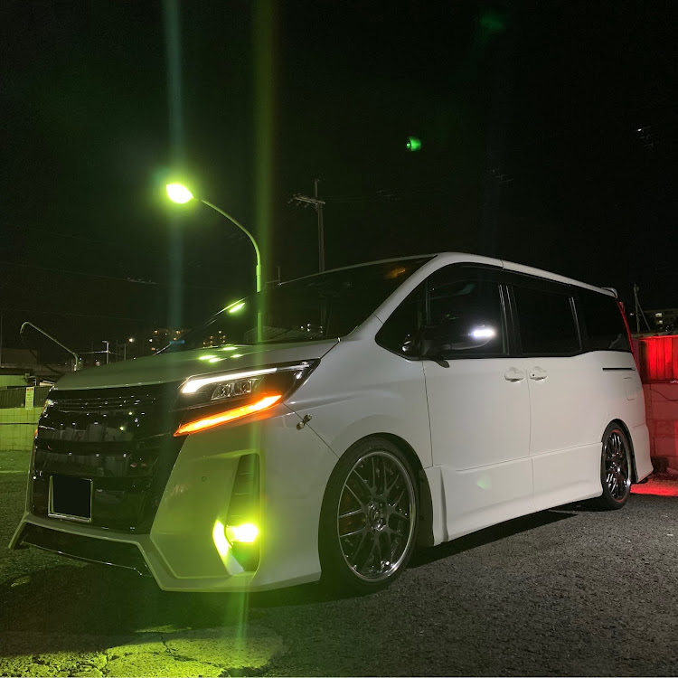 ノアの80NOAH・workwheels・コラボお誘いお待ちしております・Lanvec LM7に関するカスタム事例の投稿画像4枚目