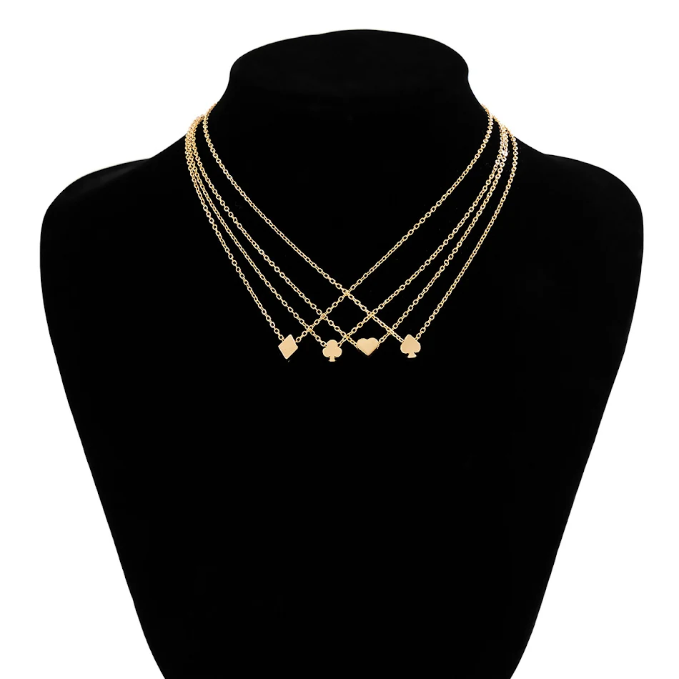 Collier pendentif de poker créatif pour femme, costume coloré, bijou de mode unique, accessoire élégant et original, parfait pour un look audacieux.