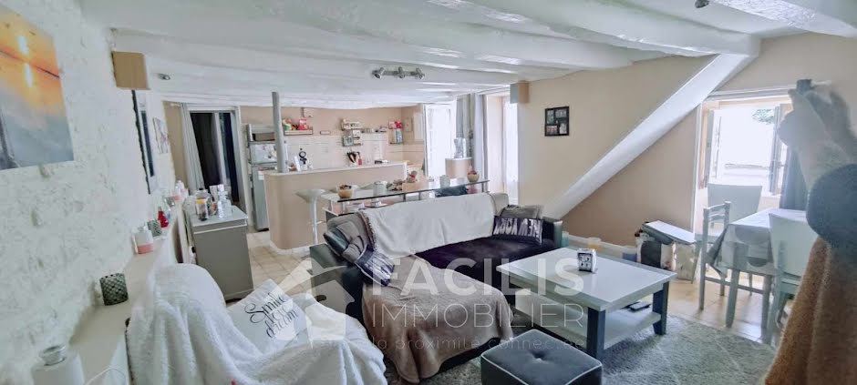 Vente maison 3 pièces 87.15 m² à Fontenay-le-Comte (85200), 139 000 €