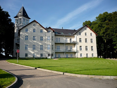 Jagdschloß zu Hohen Niendorf: 2-room castle flat near the Baltic seaside resort of Kühlungsborn