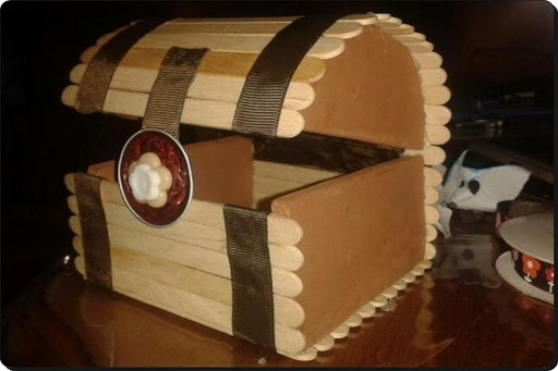 DIY Popsicle Stick Craft