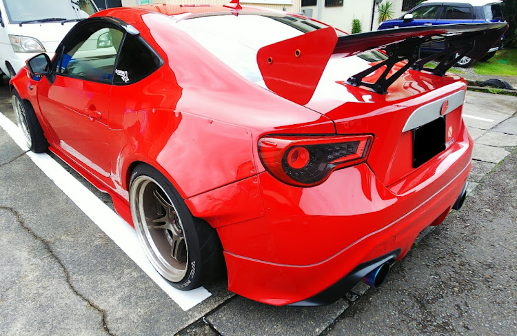 86のやっぱりお尻は大事・ロケットバニー・zn6エンジンチェックランプ・O2センサー・箱根S.U.M.Tに関するカスタム事例の投稿画像3枚目