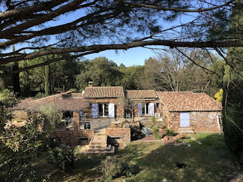 maison à Roquebrune-sur-Argens (83)