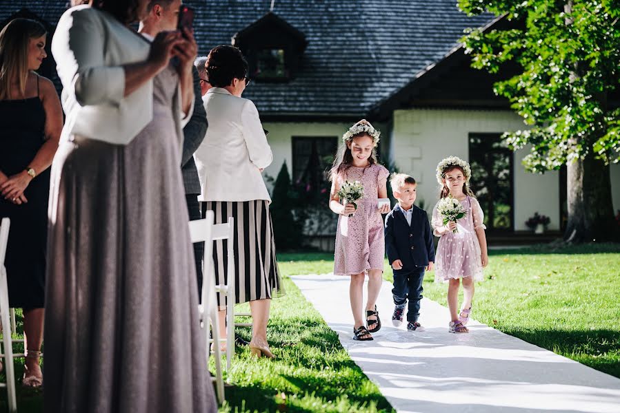 Wedding photographer Bartłomiej Głowacki (fotografiazglowa). Photo of 20 December 2023