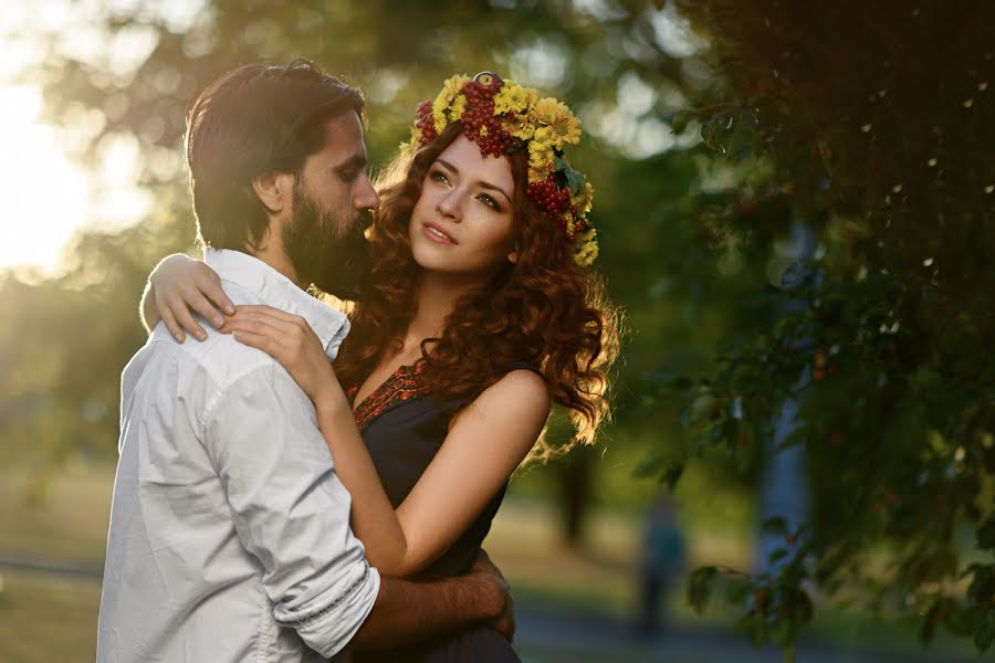 Fotógrafo de casamento Pavel Tancerev (zerkal0). Foto de 4 de junho 2015