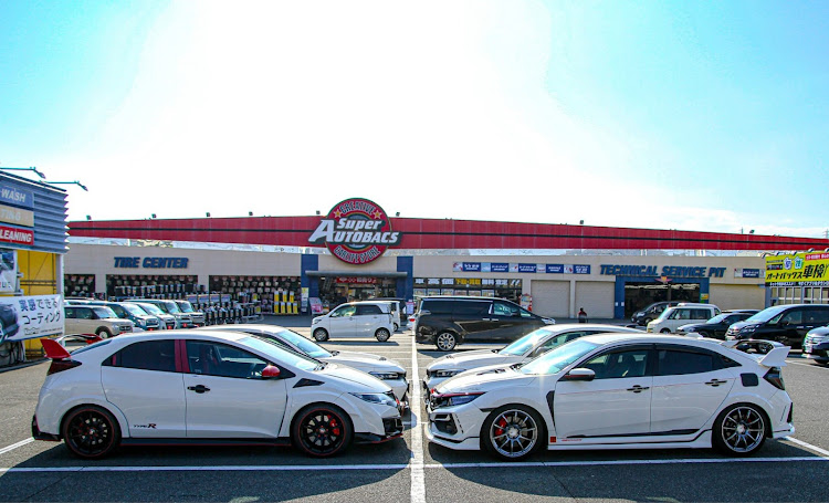シビックタイプRの今年1年ありがとうございました・K20C忘年会・姫路城とコラボ・シビックタイプR FK8・シビックタイプR FL5に関するカスタム事例の投稿画像6枚目