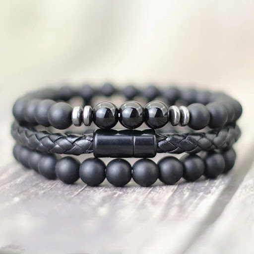 Title 4, Agate Tiger Eye Beaded Mens Bracelet, a stylis...
