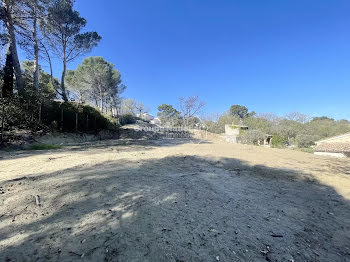 terrain à batir à Châteauneuf-de-Gadagne (84)