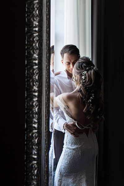 Fotógrafo de casamento Oksana Mazur (oksana85). Foto de 28 de março 2018