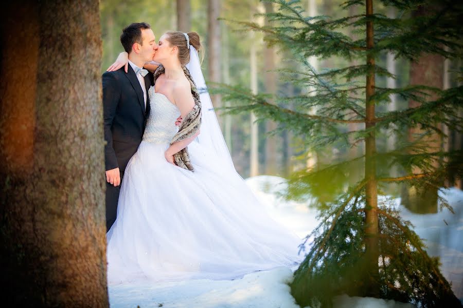 結婚式の写真家Kamil Kowalski (kamilkowalski)。2015 3月31日の写真