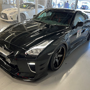 NISSAN GT-R R35