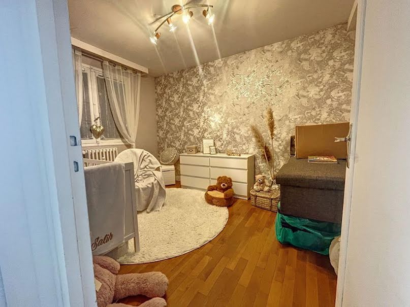 Vente appartement 3 pièces 72 m² à Montluçon (03100), 59 000 €