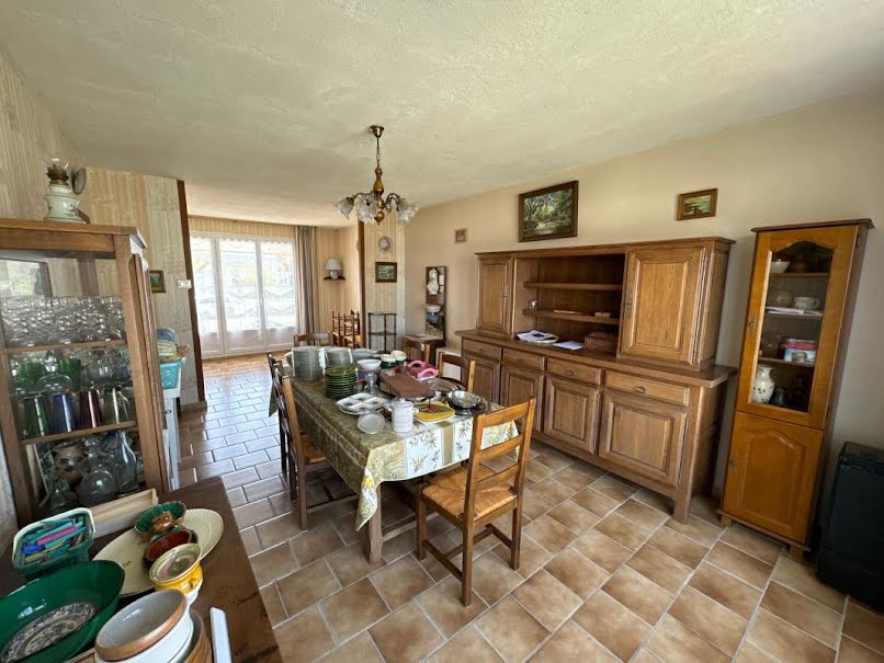 Vente maison 4 pièces 81 m² à Bourges (18000), 159 840 €