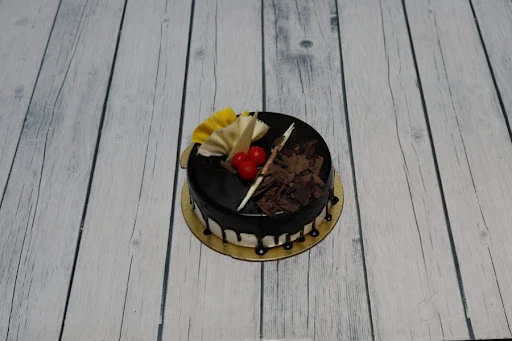 Black Forest Cake [500 Gms]