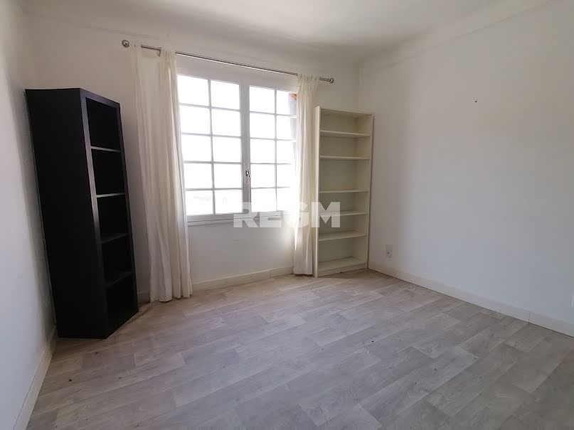 Vente maison 7 pièces 167 m² à Marseille 11ème (13011), 466 000 €