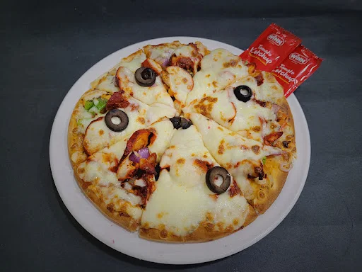 Chicken Tikka Pizza