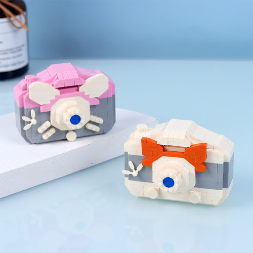 Title 3, Diamond Small Particle Building Blocks Children...