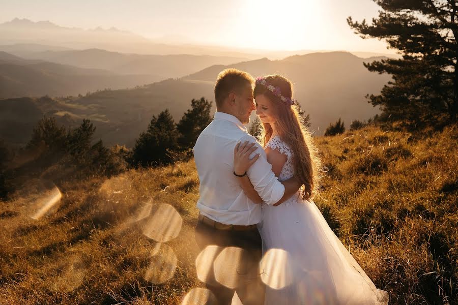 Wedding photographer Dawid Poznanski (dawidpoznanski). Photo of 2 January 2019