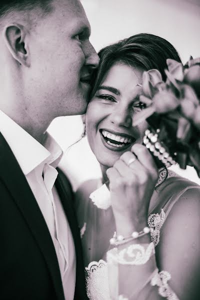 婚礼摄影师Artem Kononov（feelthephoto）。2018 1月8日的照片