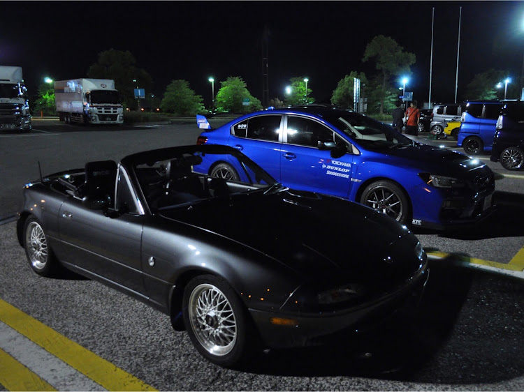 ロードスターのオフ会・ドライブ・浜名湖SA  上りに関するカスタム事例の投稿画像1枚目