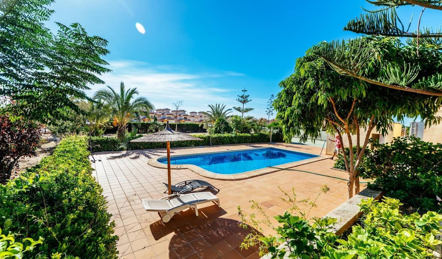 Villa with pool Los Montesinos