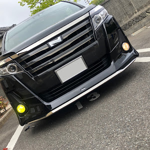 ノア ZRR80W