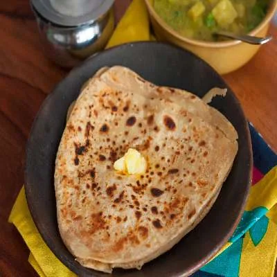 Mixed Paratha With Raita [serves 1]