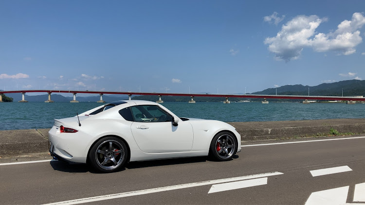 ロードスターRFの雨だけど・今日は仕事です・若狭湾・ドライブ・ロードスター に関するカスタム事例の投稿画像1枚目