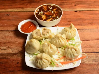 Dosti Wale Momos