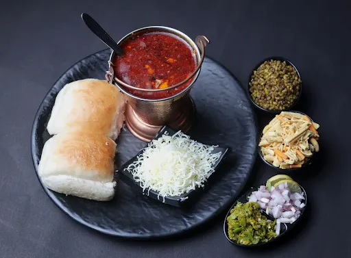 Kolhapuri Cheese Misal Pav