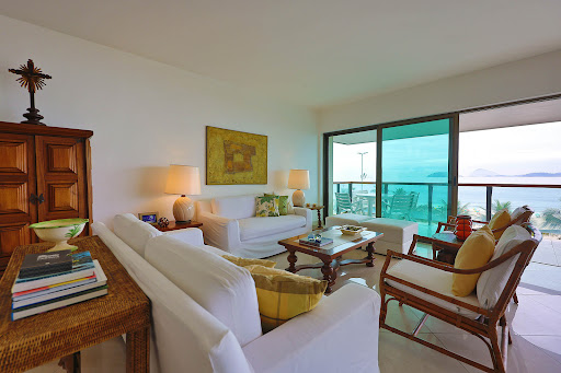 Apartment 4