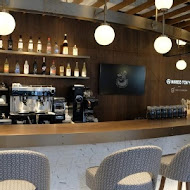 蔦屋書店 Tsutaya Bookstore