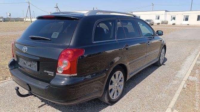 продам авто Toyota Avensis Avensis II фото 3