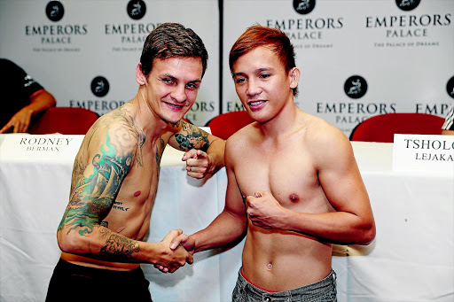 Hekkie Budler, left, and Filipino Joey Canoy yesterday.PHOTO: Nick Lourens