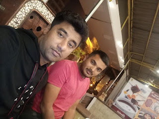 Yusuf Shaikh at Veg Saagar, Maxus Mall,  photos