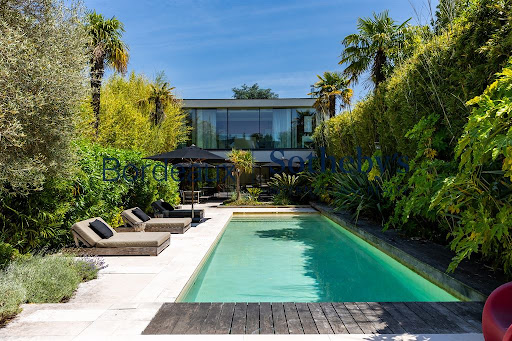 House with pool and terrace 1