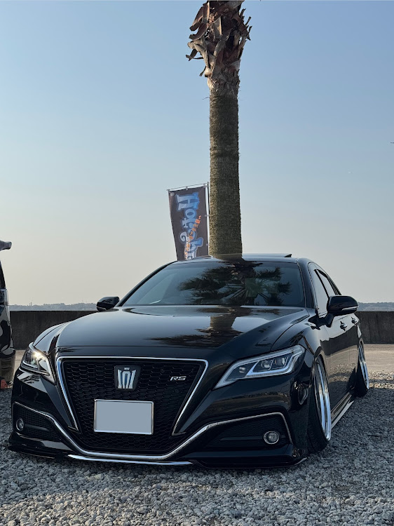 クラウンセダンのホットスプリングス・Hotsprings 7th・黄砂と花粉は敵・VIPCARに関するカスタム事例の投稿画像4枚目