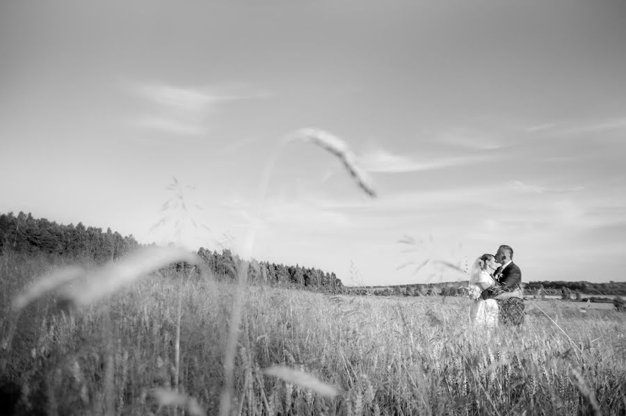 Fotógrafo de bodas Anna Dejewska (zwelonem). Foto del 29 de septiembre 2015